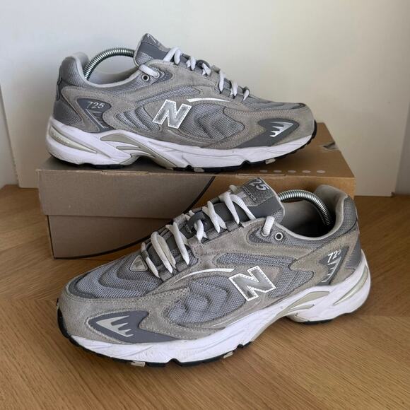 New Balance 725 Grey/White Men Sneakers- SZ 10 D main image 14